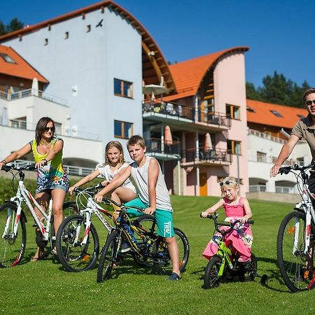 Lipno Lake Resort Lipno nad Vltavou Ngoại thất bức ảnh